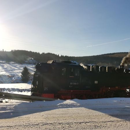 Ferienwohnung Bimmelbahn Blick Oberwiesenthal Exteriör bild