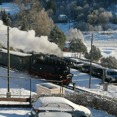 Ferienwohnung Bimmelbahn Blick Oberwiesenthal Exteriör bild
